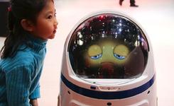 美女机器人能说会道