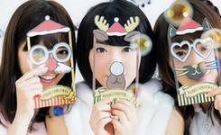 日本女团圣诞闺蜜大片