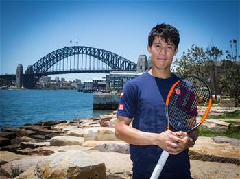 纳达尔与锦织圭为悉尼网球表演赛造势