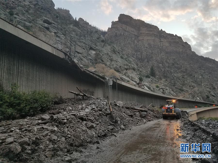 （国际&middot;一周看天下）美国科罗拉多州发生山体滑坡