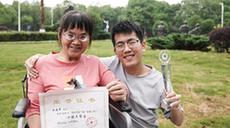 我和妈妈的校园&ldquo;约会&rdquo;