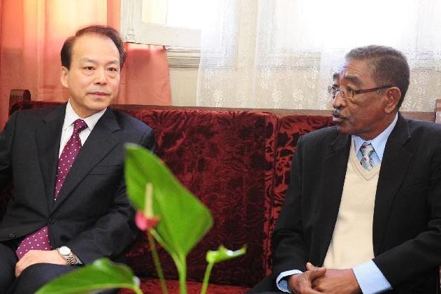 新华社总编辑何平会见马达加斯加国家通讯社社长