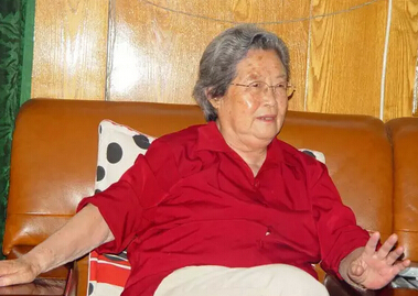 人民日报社知名老记者王金凤:想起入党宣誓时