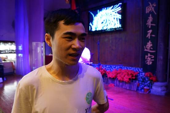 说明: C:\Users\Thinkpad\Desktop\DSC05896.JPG