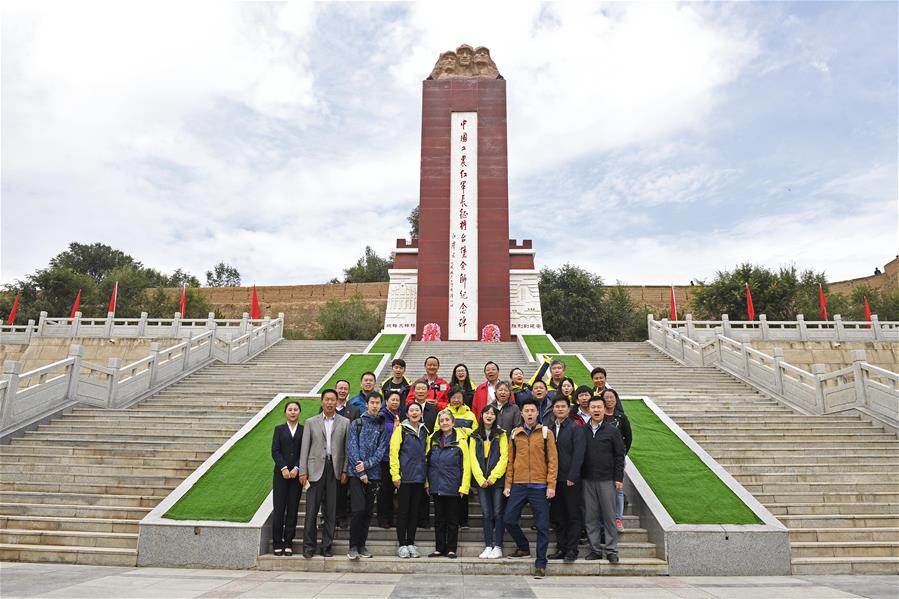 （社会）（2）新华社大型主题网络直播栏目《红色追寻》在宁夏将台堡圆满收官