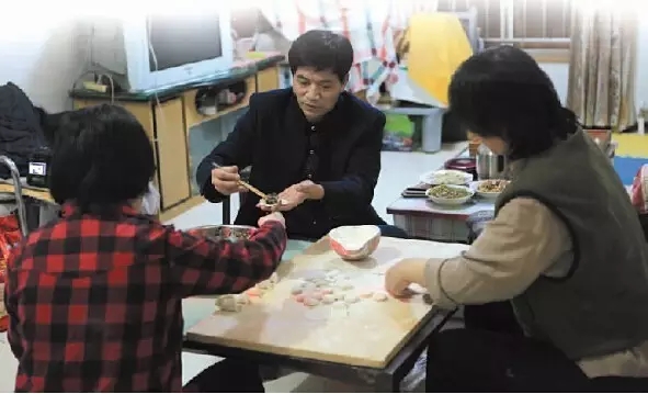 大连晚报:发掘最美 讲述凡人善举好故事