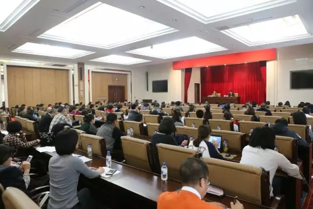 李新民:做四向四做的传播、推动、践行和守望