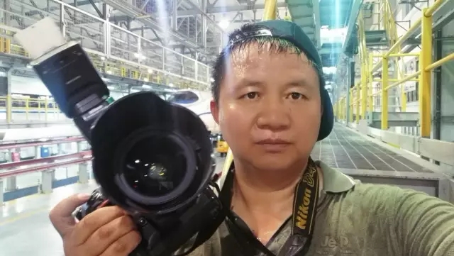 安徽日报报业集团:应对高温天 报道送清凉