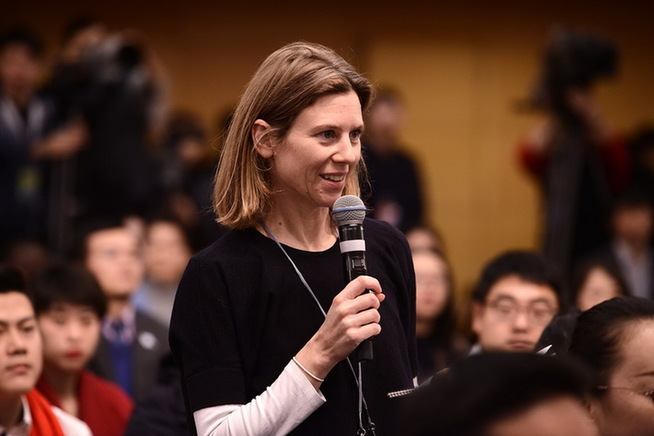 路透社记者提问。张启川/摄