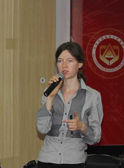 中国记协举办新闻茶座解读海南开放新政策