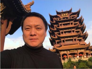 导演郭靖宇 图片来源:郭靖宇微博截图