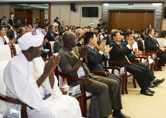 论坛通过《&ldquo;一带一路&rdquo;记者组织合作共识》