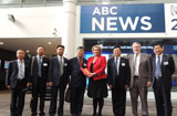 中国新闻代表团结束对澳新的访问