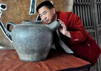 【清华新闻学子安徽行】一个人撑起一座博物馆