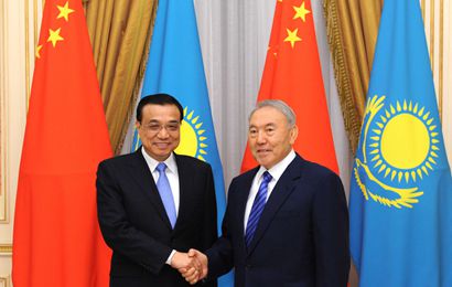 李克强访问哈萨克斯坦、塞尔维亚并出席国际会议