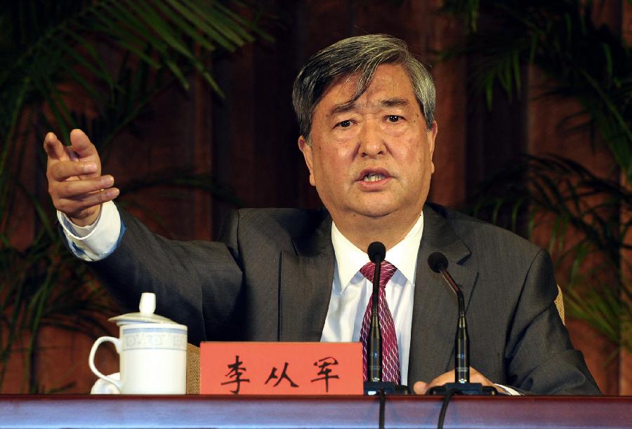 中央宣讲团在江苏宣讲十七届六中全会精神