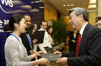 世界媒体峰会全球记者安全培训班在京闭幕