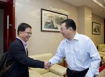 周锡生会见台湾中国时报总编辑