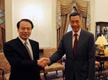 新加坡总理李显龙会见中国新华社总编辑何平