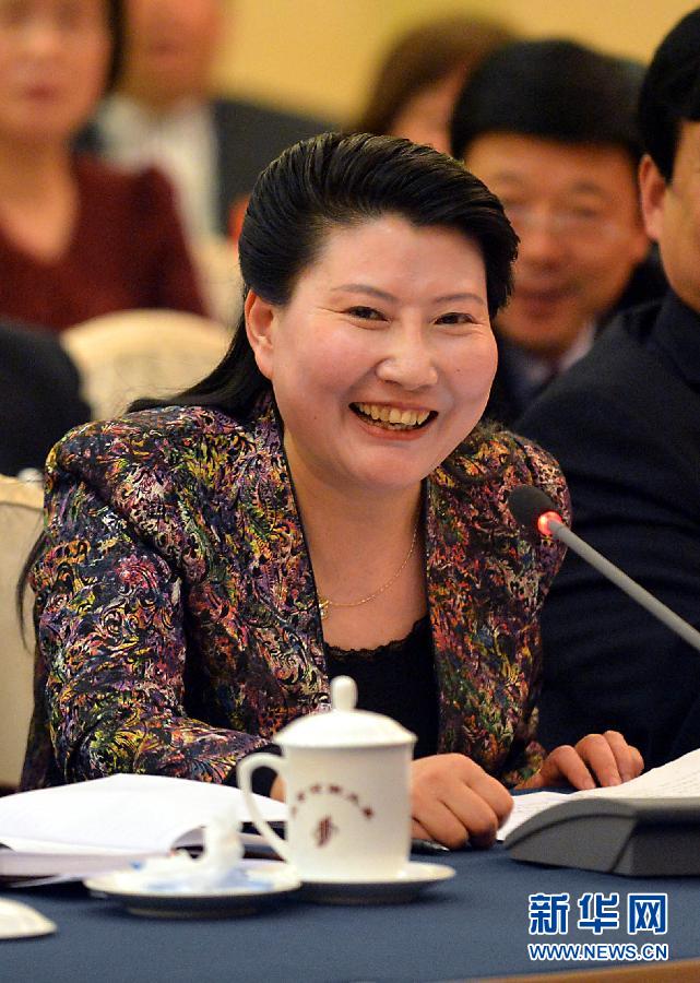 全国人大代表,河南周口科技职业学院院长李海燕建议,目前应该加大对