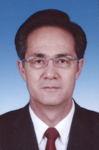 仁青加同志遗像 新华社发新华社西宁3月31日电  青海省政协原主席