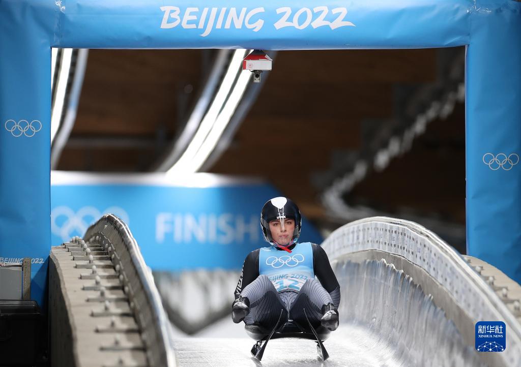 女子单人雪橇赛况_北京2022年冬奥会_新华网