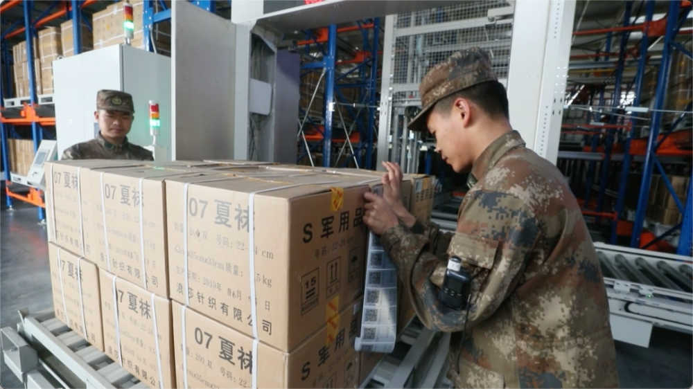 我军物流什么样?弹药怎么运?画面公开!-新华网