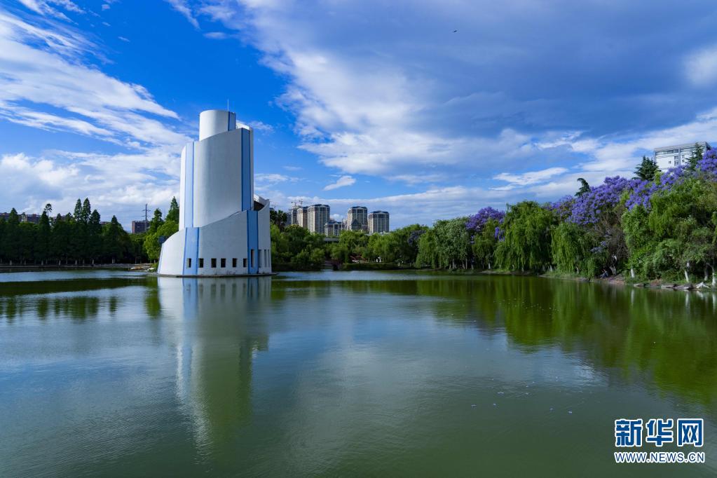 云南昆明宝海公园景如画