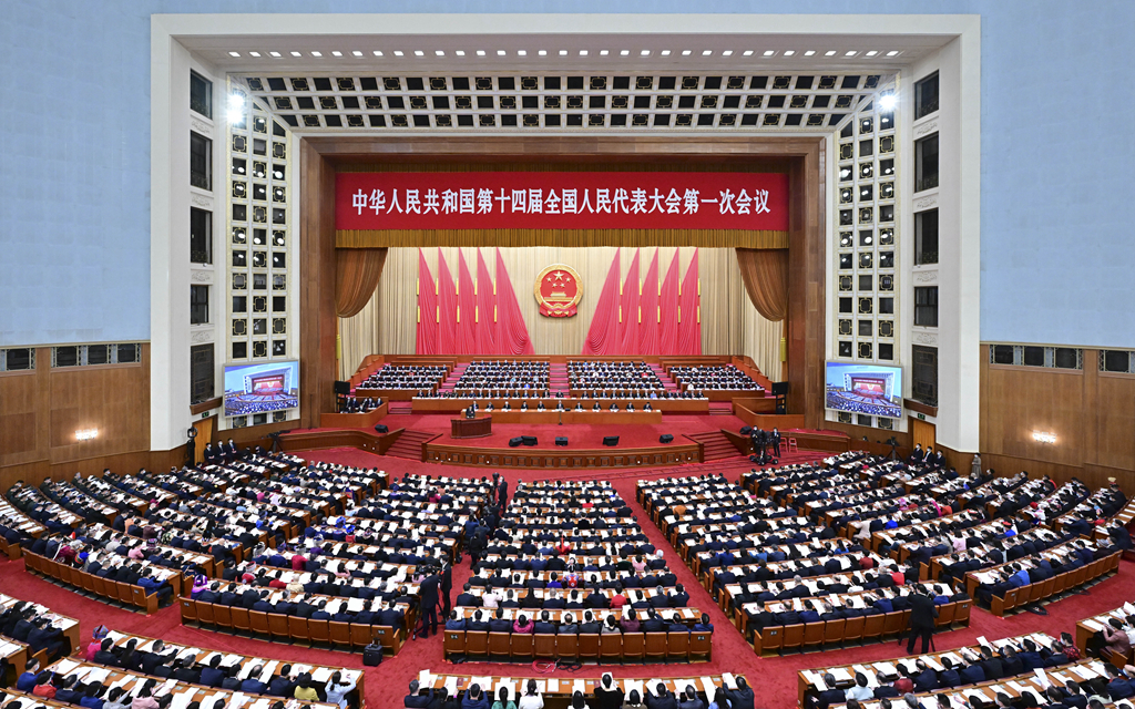 习近平栗战书汪洋李强王沪宁韩正蔡奇丁薛祥李希王岐山等在主席台就座