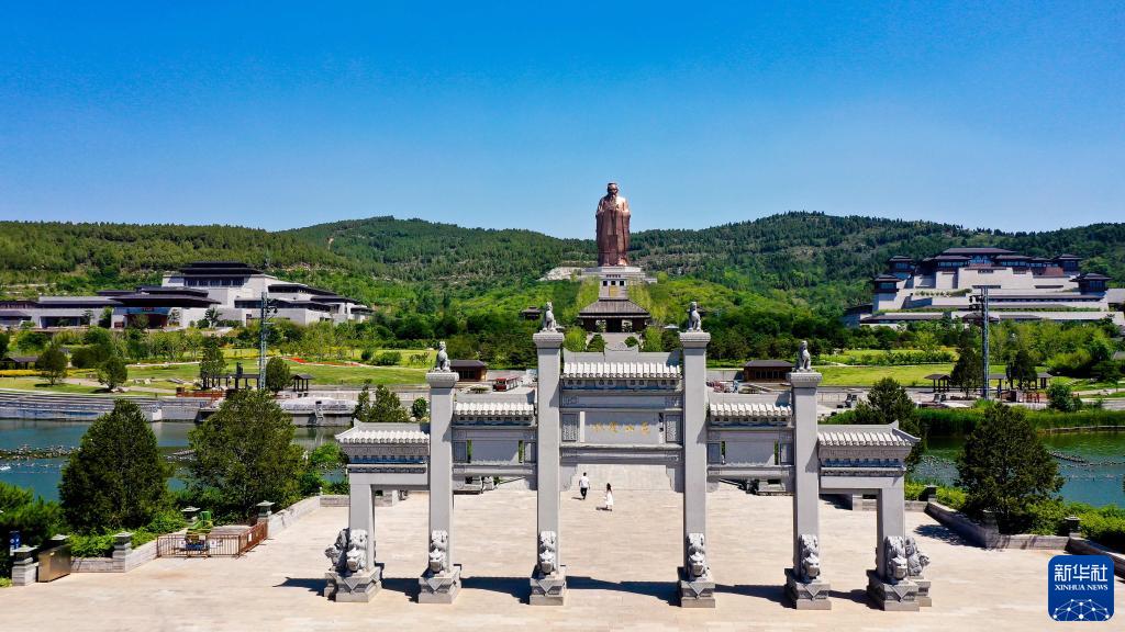 解码文化自信的城市样本|山东曲阜:哲思汇圣地 文脉润千秋-新华网