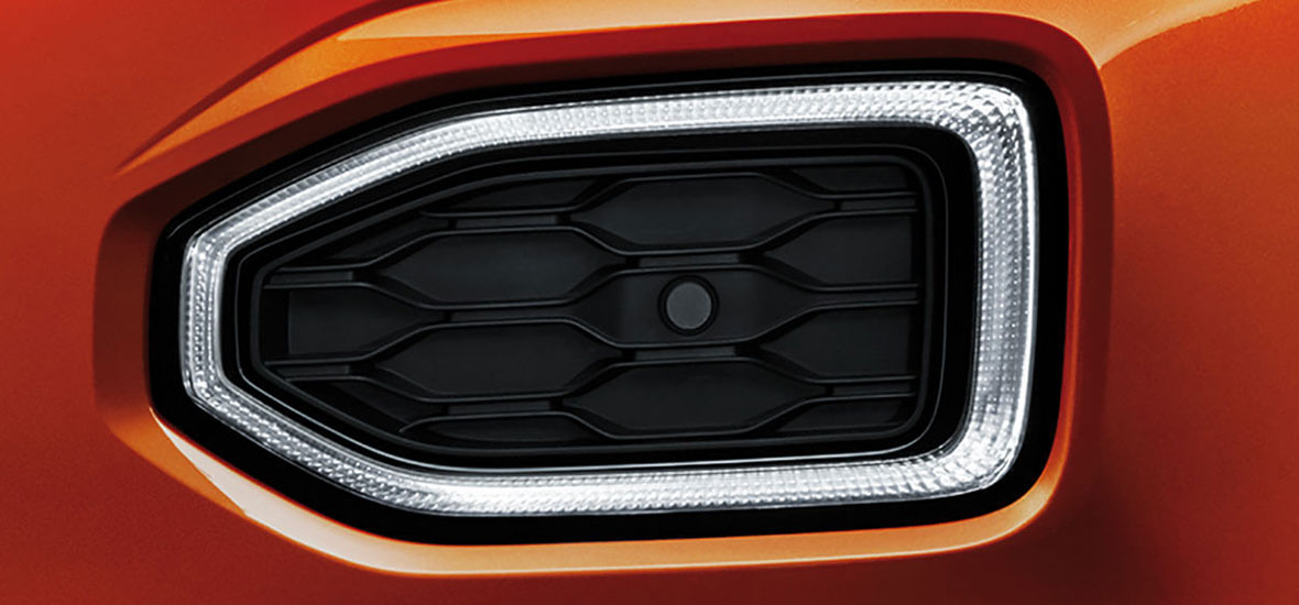 璀璨别致的多边形LED日行灯