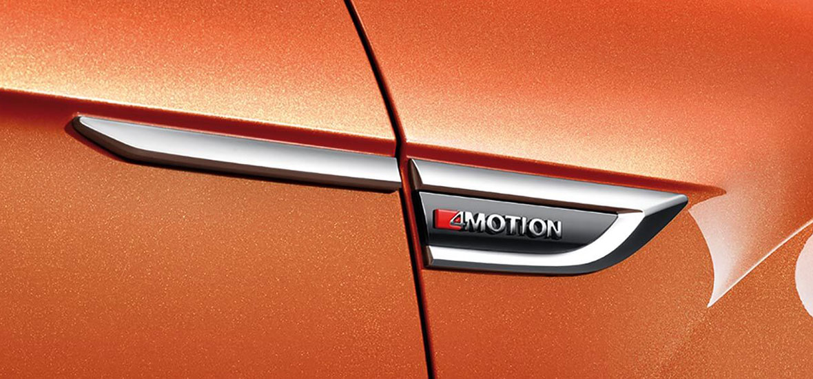 象征智能四驱系统的4MOTION标志