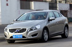 试驾沃尔沃S60 T5