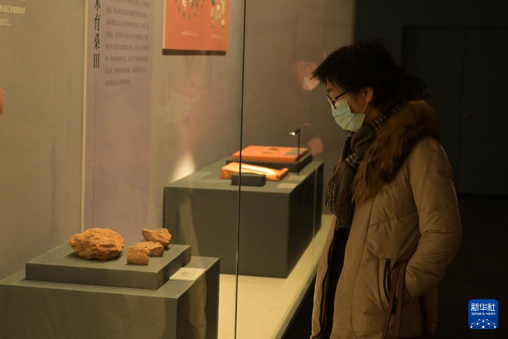 “凌家滩文化展”在安徽博物院开展-新华网