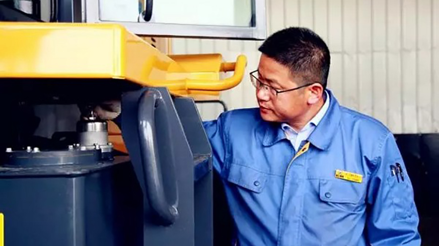 【徐工匠人】刘文生：调试&ldquo;大师&rdquo;，辞官做回普通工人