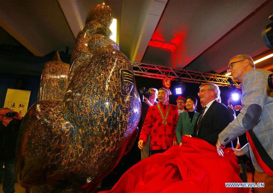 BELGIUM-DINANT-ROOSTER STATUE