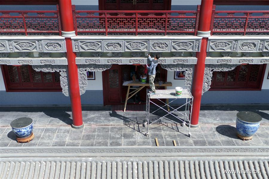 CHINA-GANSU-LINXIA-BRICK CARVING (CN)