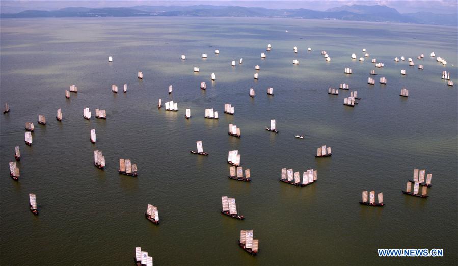 CHINA-KUNMING-DIANCHI LAKE-FISHING-OPEN (CN)