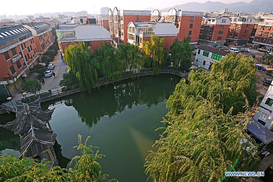 CHINA-ZHEJIANG-HE DEXING-VILLAGE-DEVELOPMENT (CN)