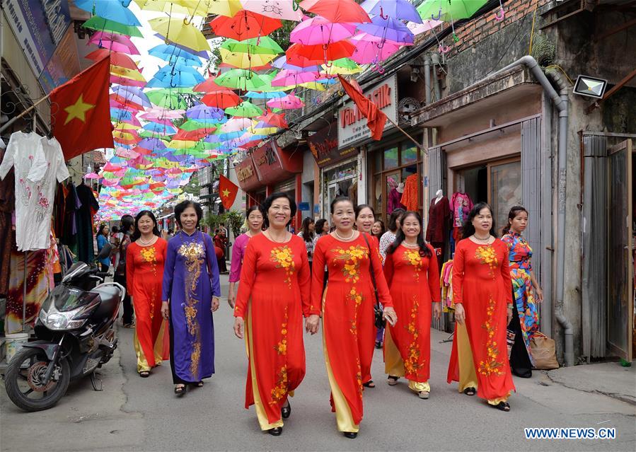 In pics: Van Phuc Silk Village in Hanoi, Vietnam - Xinhua | English.news.cn