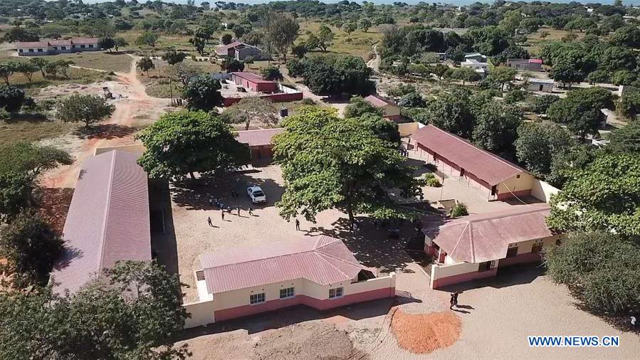 MOZAMBIQUE-MAPUTO-CHINESE COMPANY-PRIMARY SCHOOL