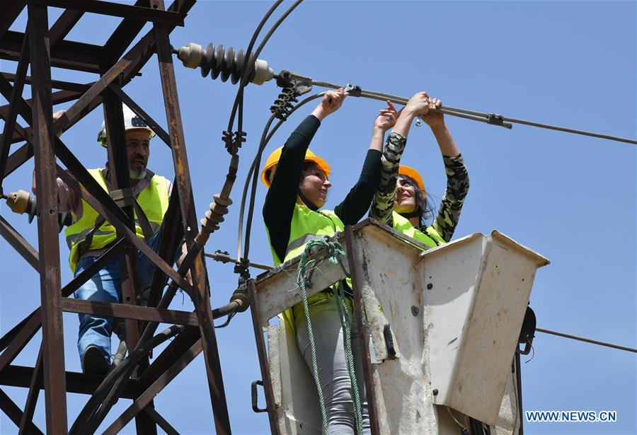 SYRIA-HOMS-FEMALE WORKERS