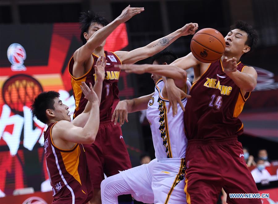 (sp)china-qingdao-basketball-cba league-zhejiang lions vs