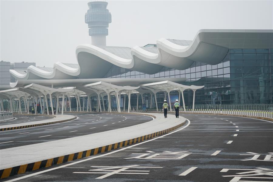 terminal1ofnanjinglukouintlairportputintooperation