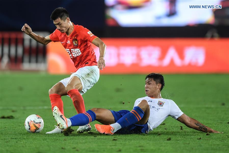 guangzhou evergrande taobao vs. shandong luneng taishan at csl