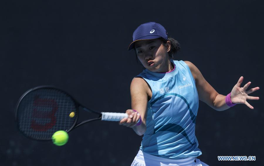 highlights of australian open womens singles match