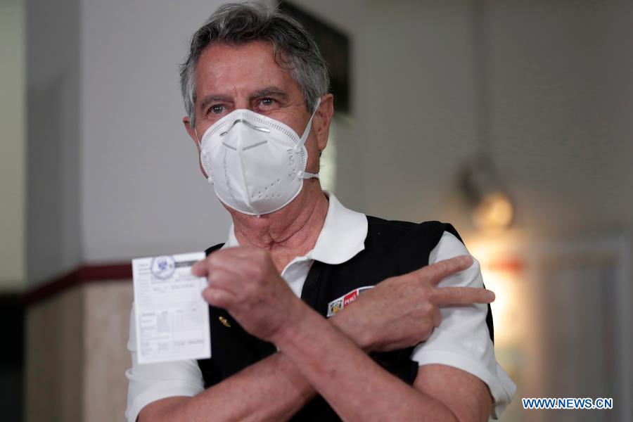 peruvian president inoculated with chinese sinopharm vaccine