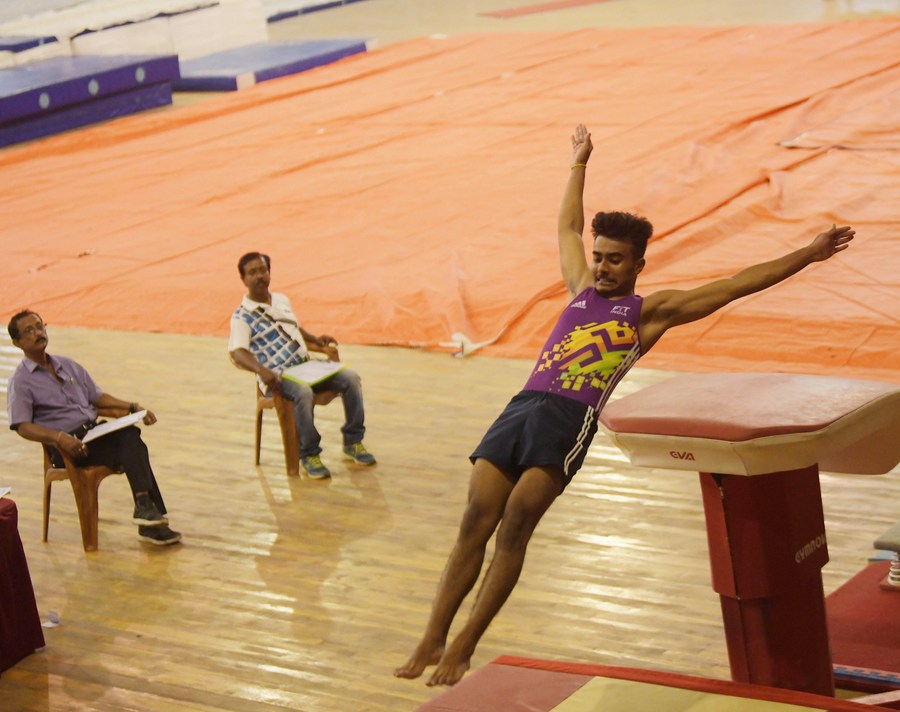 asiaalbumjumpboysinterschoolgymnasticschampionshipkicksoffin