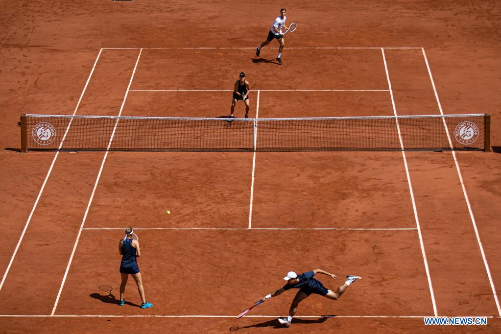 in pics: mixed doubles final of french open