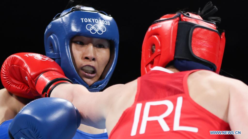 boxing womens middle preliminaries match between li qian of